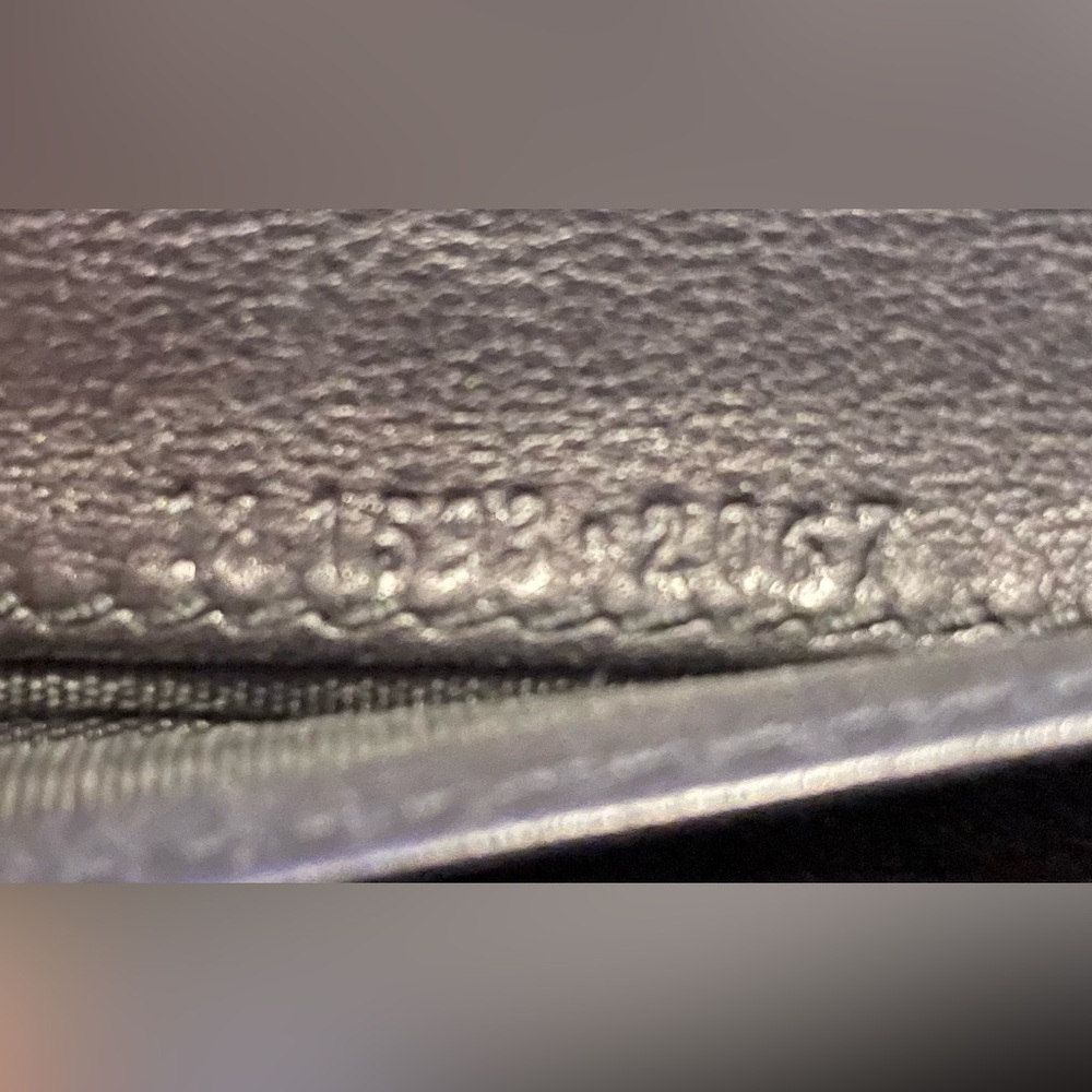 Gucci Authentic Vintage Black Mono Leather Long Wallet with Unbranded Gold Chain - Picture 17 of 17